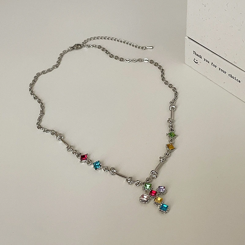 铜合金锆石项链 彩色十字架项链复古小众个性简约百搭气质锁骨链