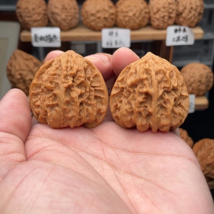 文玩核桃把件野生九五41