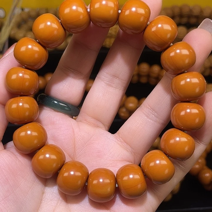 猴头核桃手串猴头