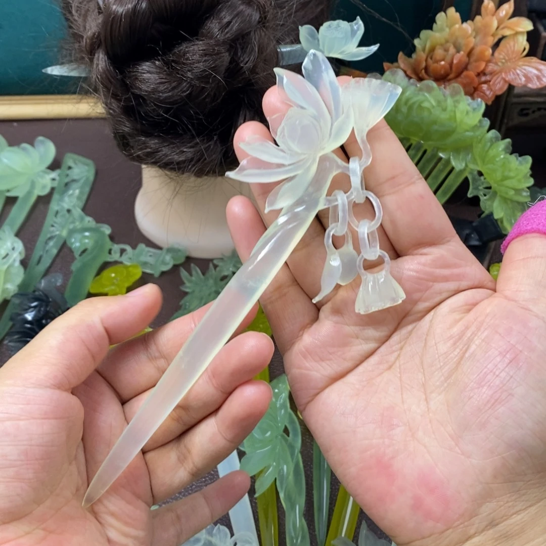 m***猪蛇纹石玉未镶嵌发饰