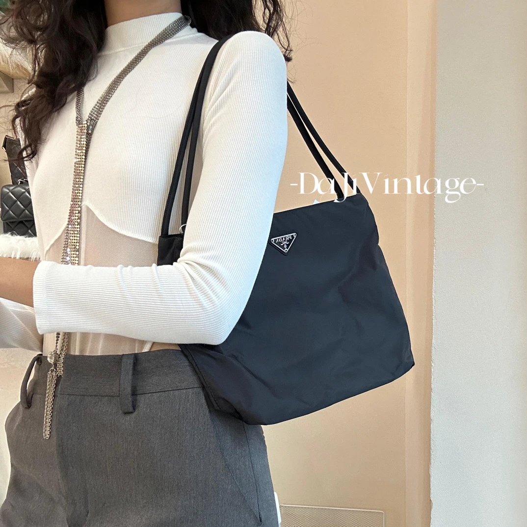 95新 Prada/普拉达 大吉中古/Prada黑银28降落伞托特包9.6