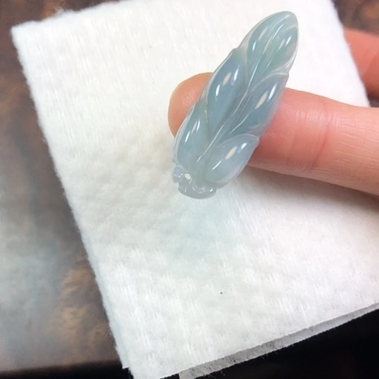 翡翠未镶嵌颈饰缅甸A货，每天下午1点半开播