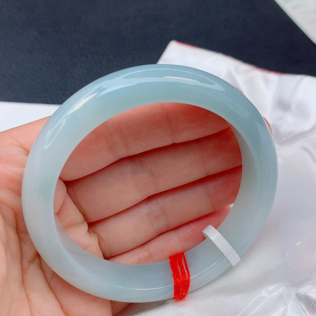 翡翠未镶嵌手镯56圈