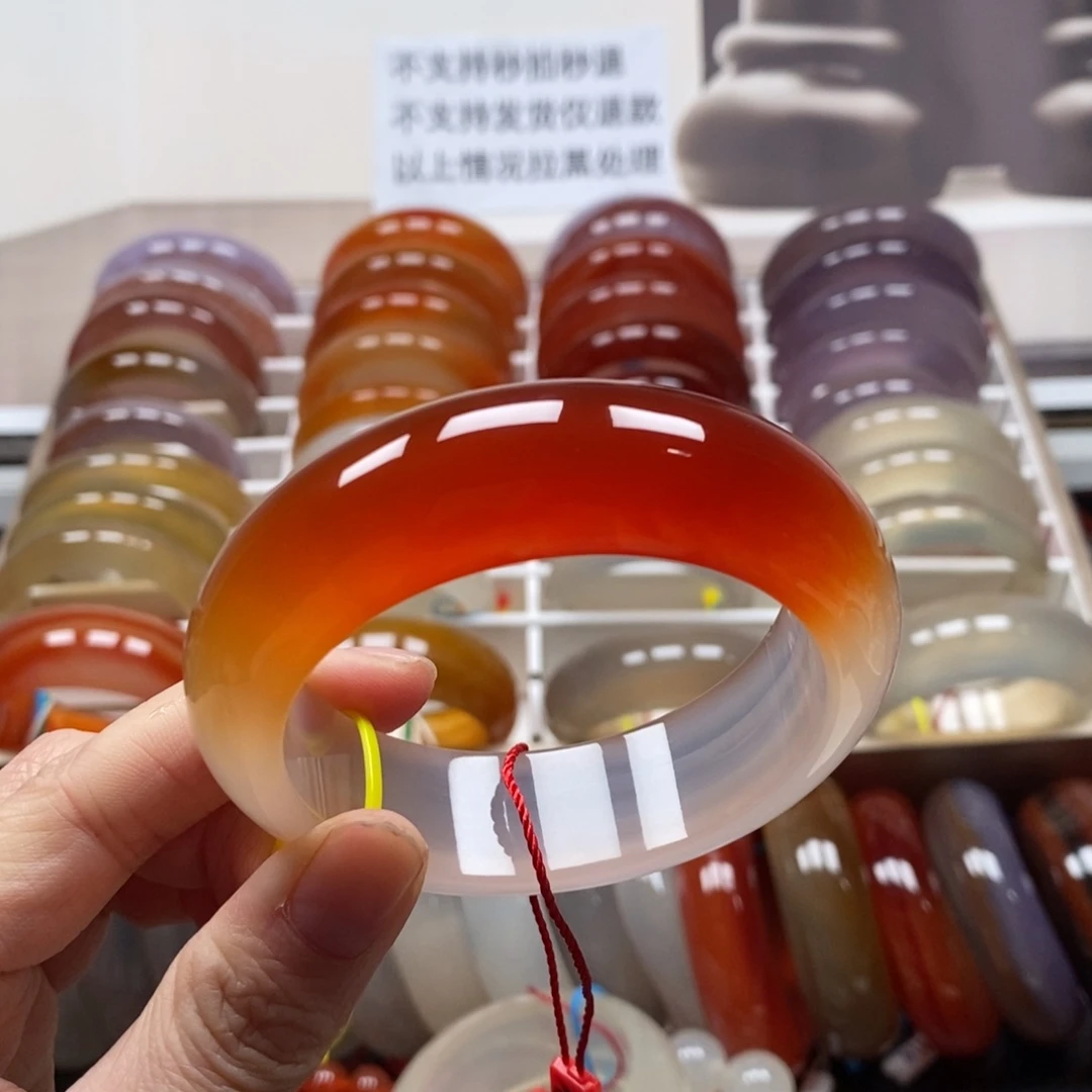 玛瑙/玉髓未镶嵌手镯