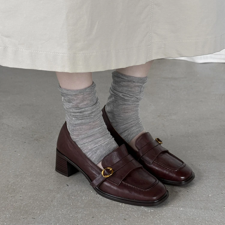 2025年英伦风复古方头马衔扣一脚蹬粗跟女通勤百搭乐福鞋单鞋皮鞋