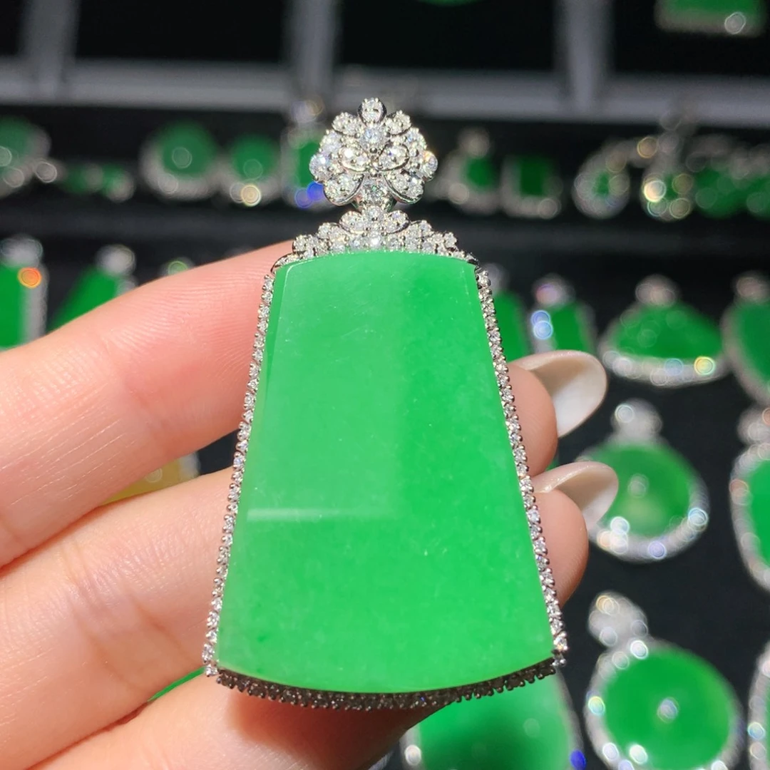 夏***至翡翠18K金镶嵌吊坠(不含链)翡翠