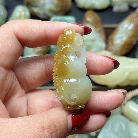 颈饰未镶嵌和田玉稳***福