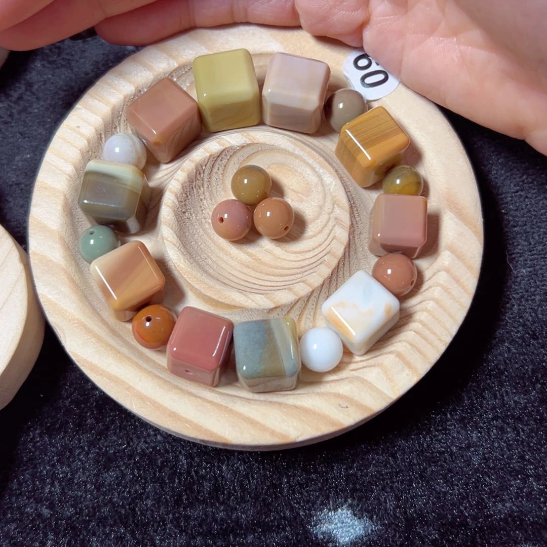 ✐***º石英质玉手链未镶嵌25