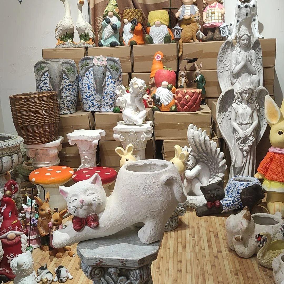 合成树脂氧化镁白色翘屁股猫咪