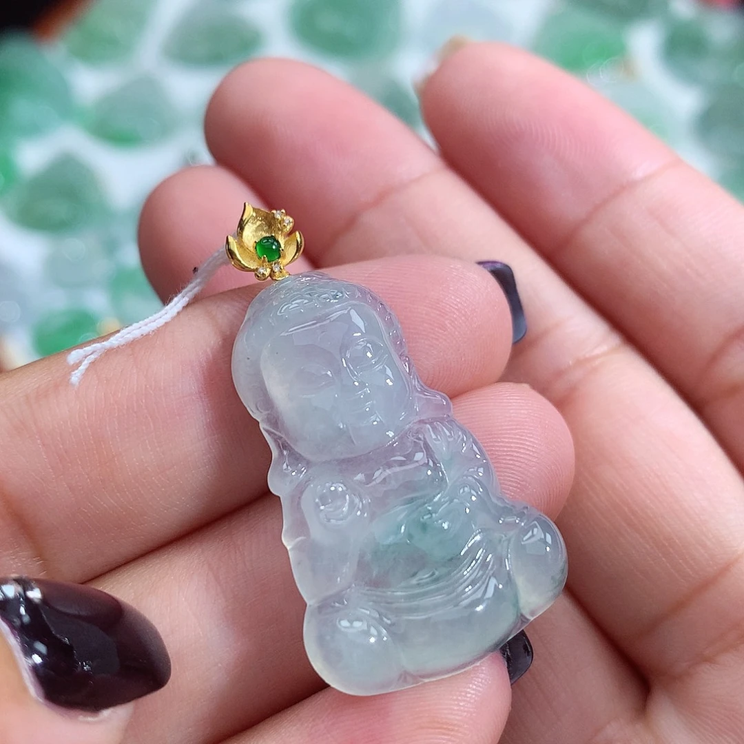 翡翠未镶嵌颈饰佛公