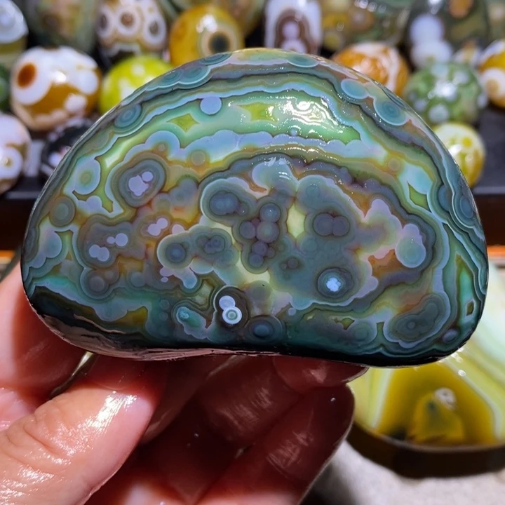 未镶嵌玛瑙/玉髓珠宝半成品145