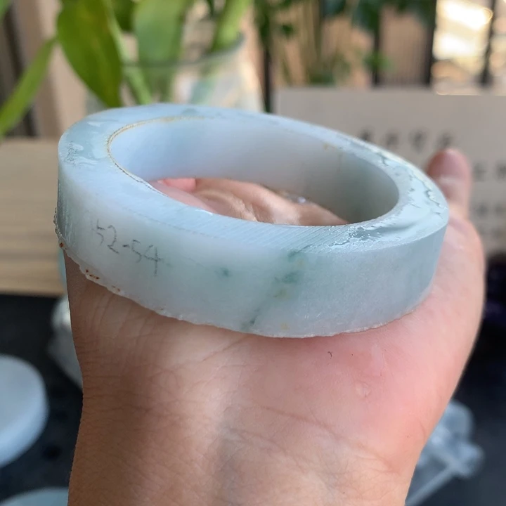 定制翡翠未镶嵌手镯52-54贵妃