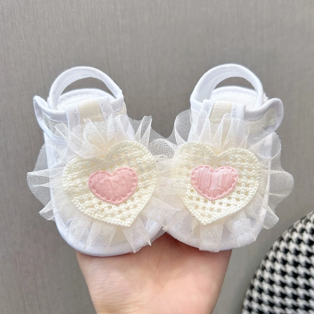 夏季薄款步前鞋新生儿鞋子女宝公主洋气新款可爱宝宝防掉学步鞋