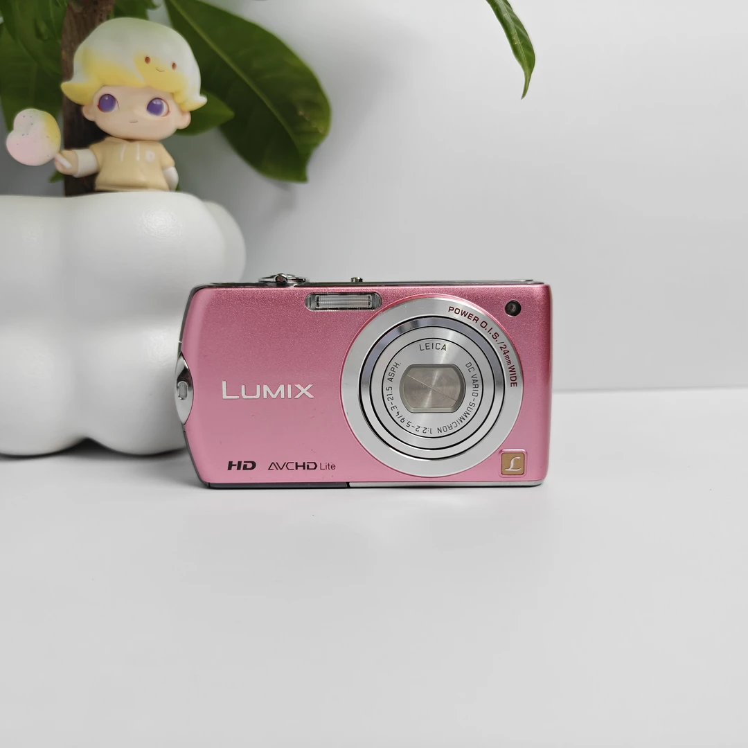 95新 Panasonic/松下 FX70 1400w像素5倍变焦复古CCD相机触屏日文