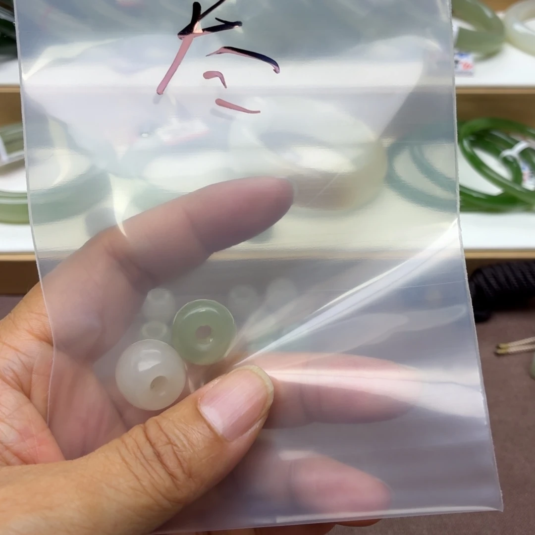 尽***命和田玉未镶嵌颈饰