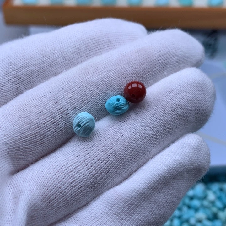 南红玛瑙未镶嵌珠宝奇石