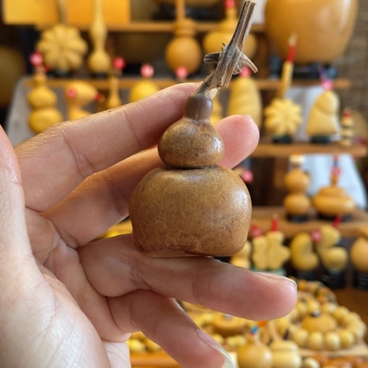 愈***开天然葫芦自然生长