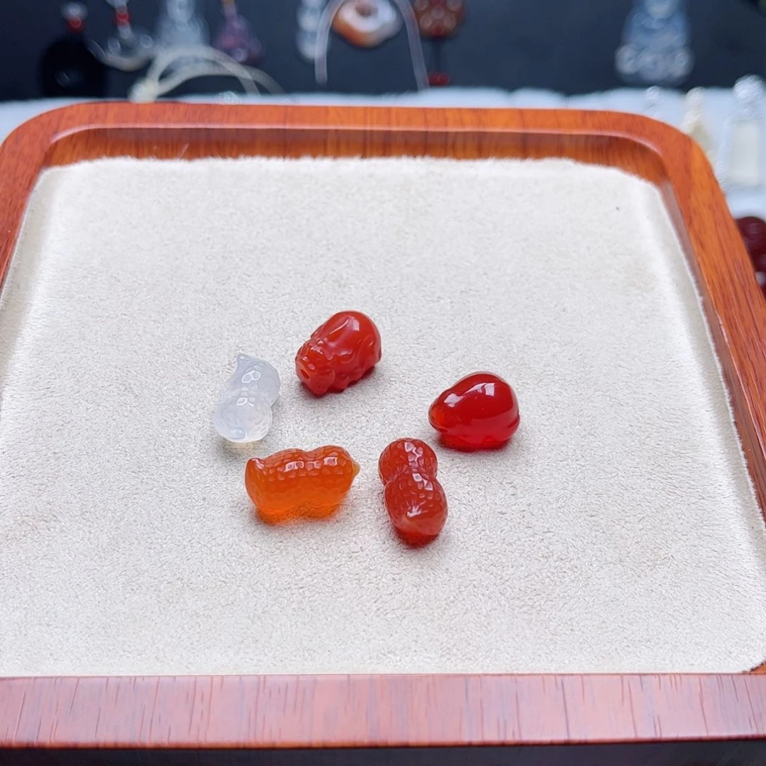 玛瑙/玉髓颈饰未镶嵌多样性发货 拍一发一