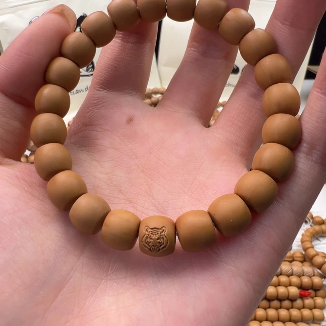 猴头核桃手串微微瑕直切➕雕刻