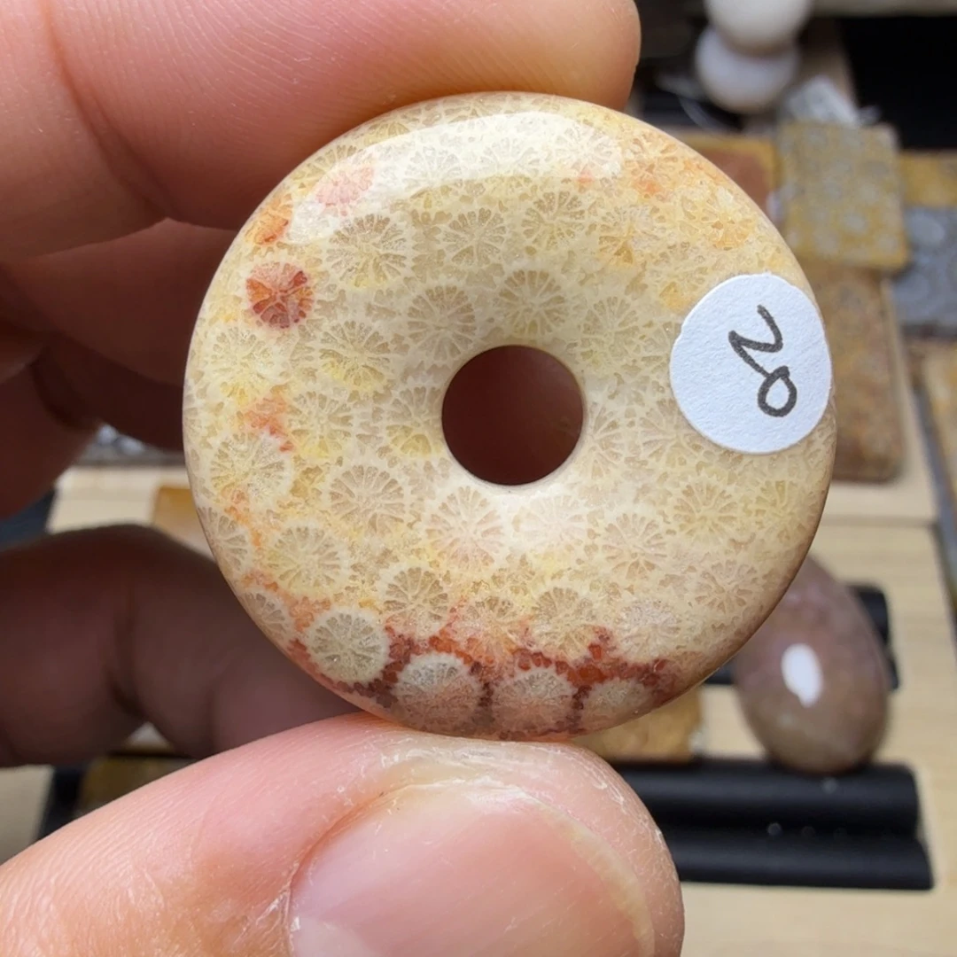 硅化玉未镶嵌纯天然色有机玉石保真色