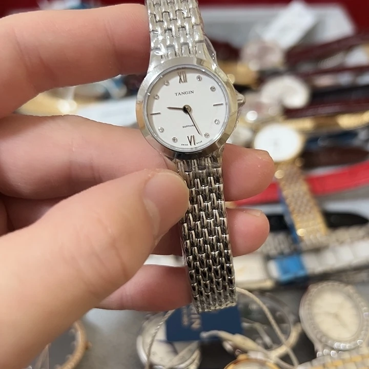 ****钢牛皮（革）钢石英机芯