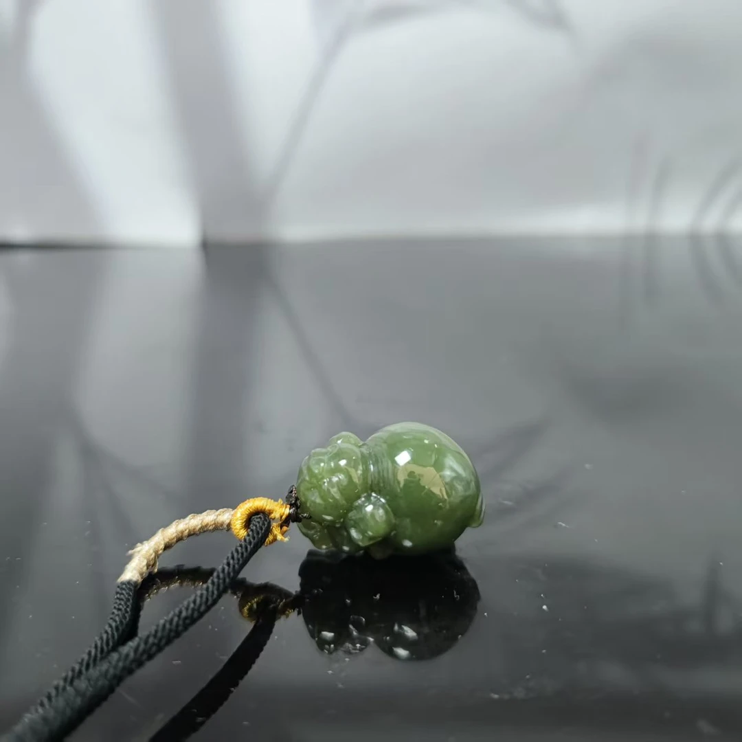 X和田玉福猪吊坠0641