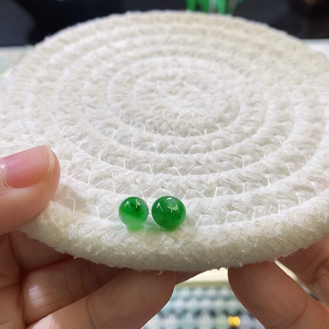 未镶嵌挂件翡翠鼓珠