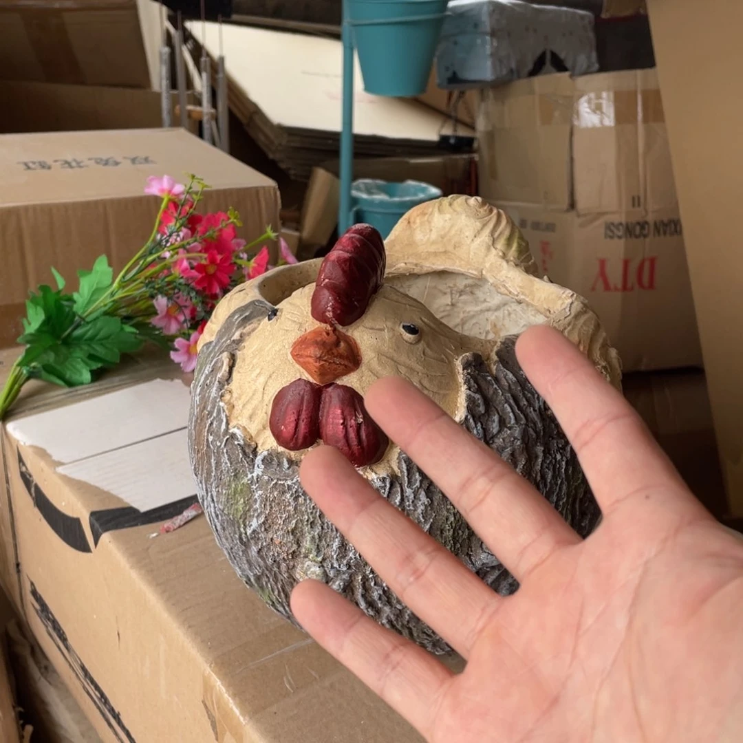 【闪购商品】氧化镁母鸡盆摆件