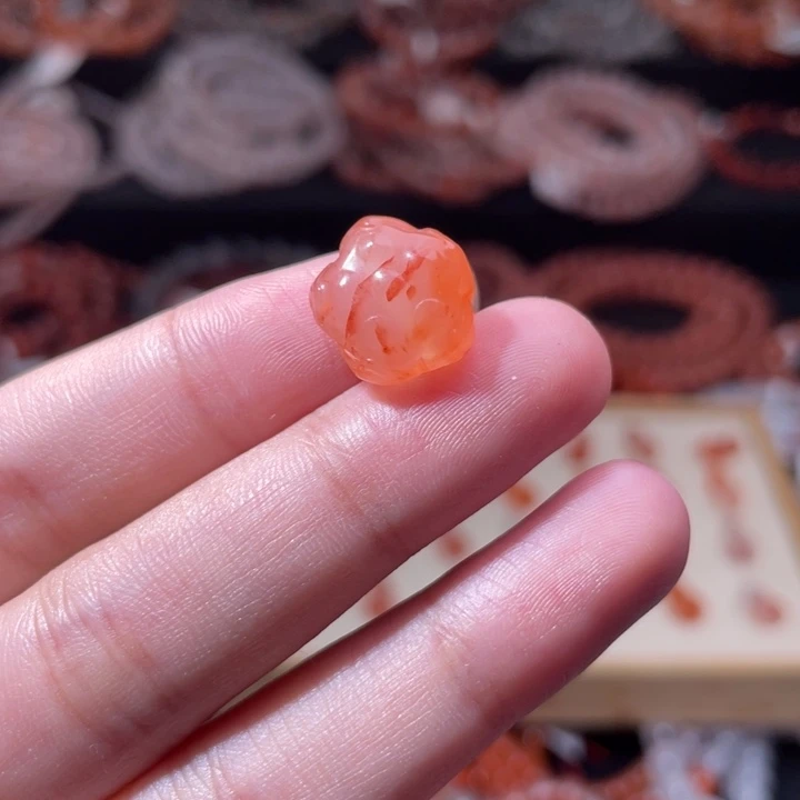 南红玛瑙未镶嵌配饰莲蓬1984