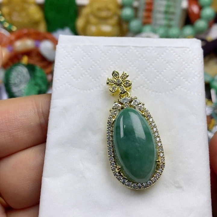 翡翠吊坠(不含链)未镶嵌