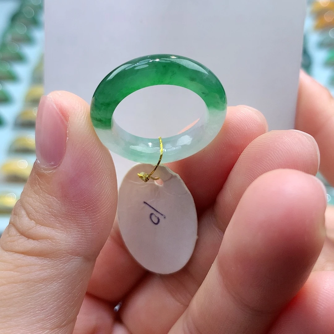 未镶嵌戒指翡翠10圈