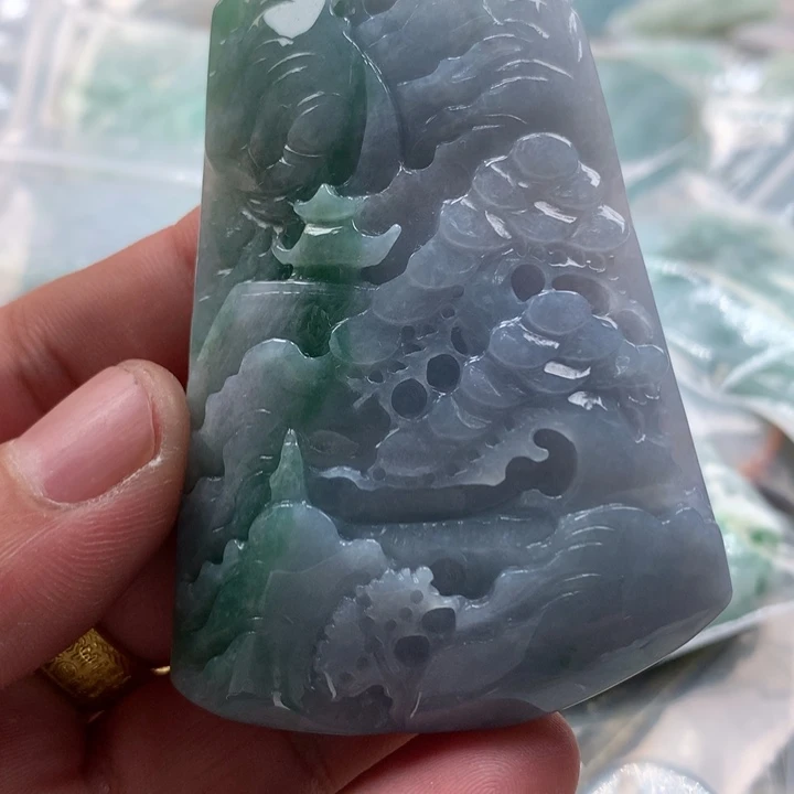 噢***耶翡翠未镶嵌颈饰保真天然a货翡翠