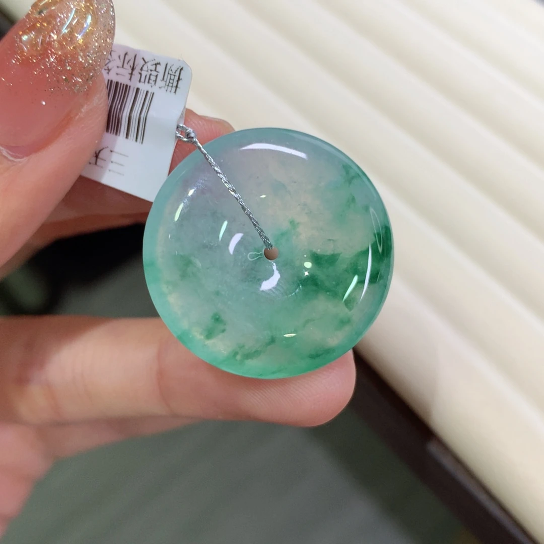 翡翠未镶嵌颈饰26,5-5.8