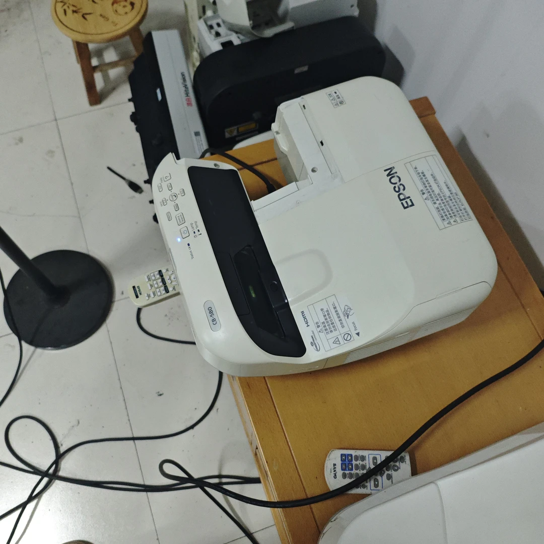 高清爱普生投影仪运费到付