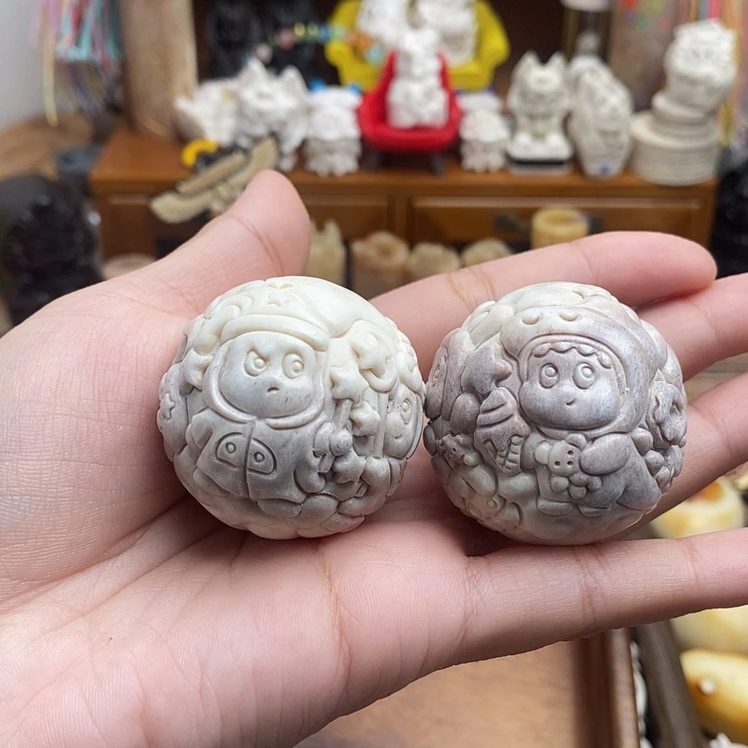 鹿骨把件c23星星人手球40尺寸