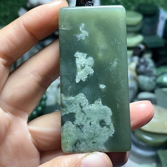 未镶嵌和田玉（糖玉）珠宝半成品