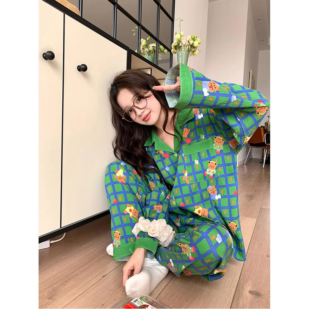 2025春秋季女式对比色格熊睡衣新款长袖可爱卡通学生家装套装宽松