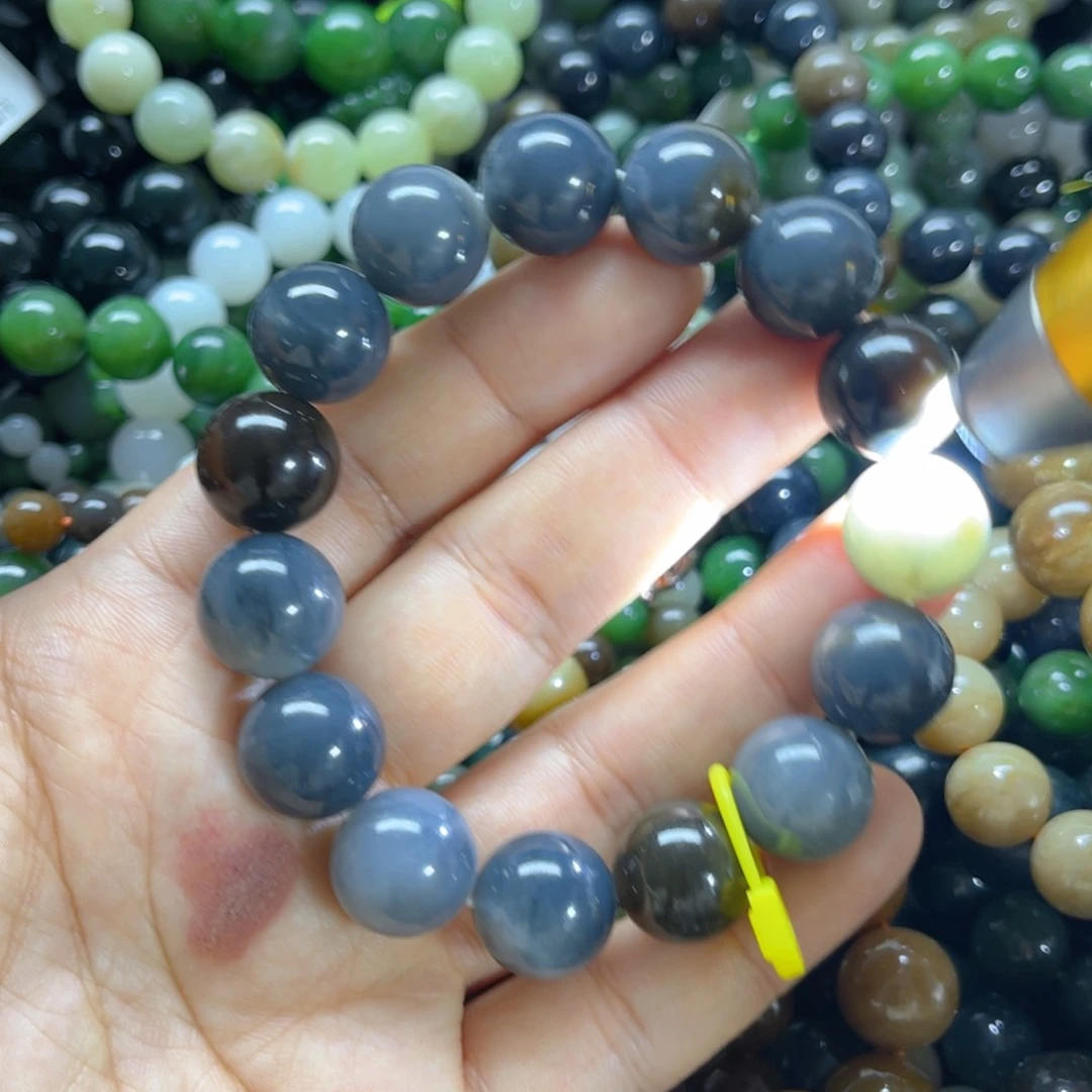 未镶嵌手链和田玉