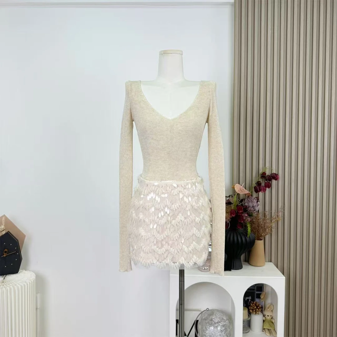 纯欲风套装修身V领长袖针织衫上衣女秋季高腰闪片半身短裙两件套