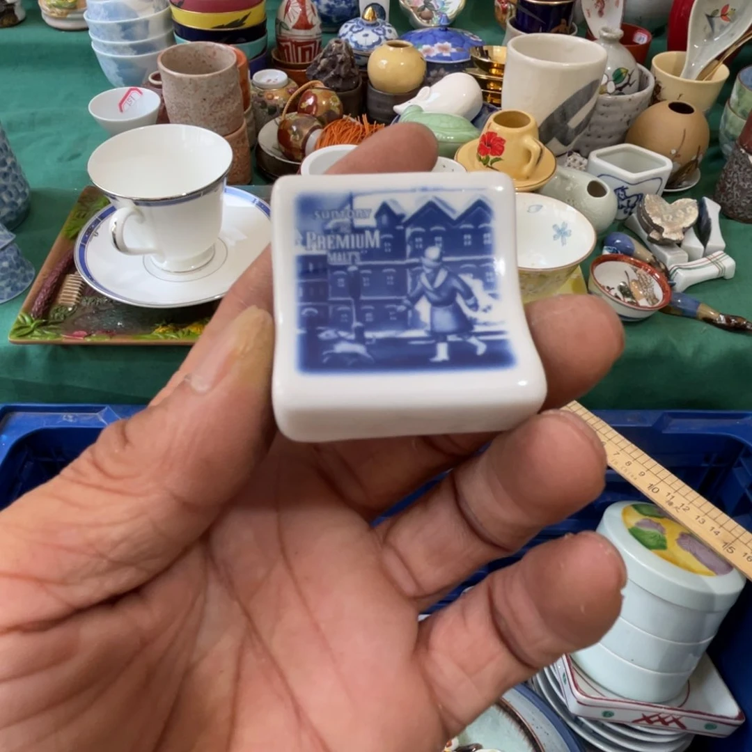 Y***o其他散瓷默认微瑕完美者慎拍