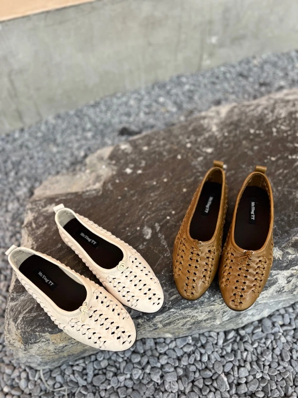 透气一脚蹬中跟薄款圆头镂空单鞋平底夏季凉鞋豆豆鞋复古编织