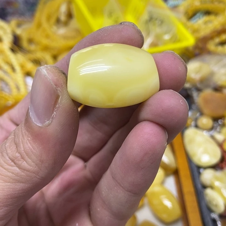 裸石蜜蜡未镶嵌吊坠