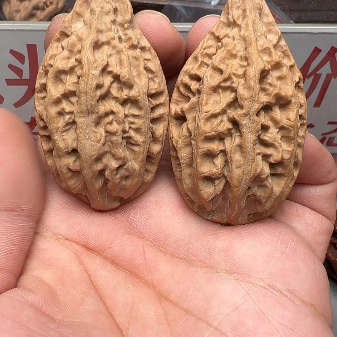 吊坠文玩核桃奶油柳叶