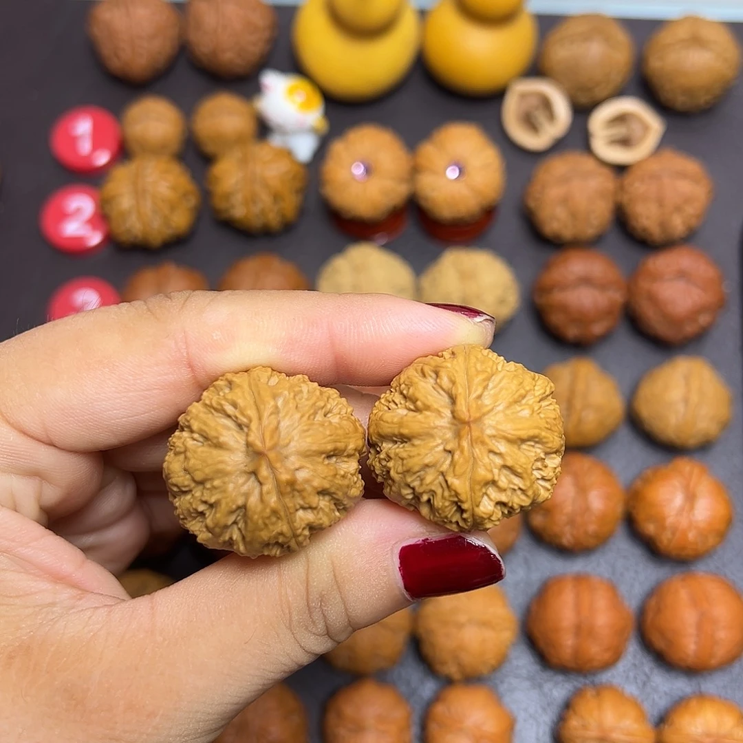 把件文玩核桃29尺全品焖尖白狮子0007