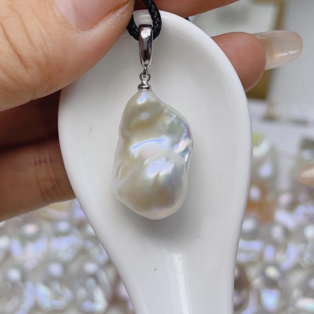 颈饰淡水珍珠未镶嵌