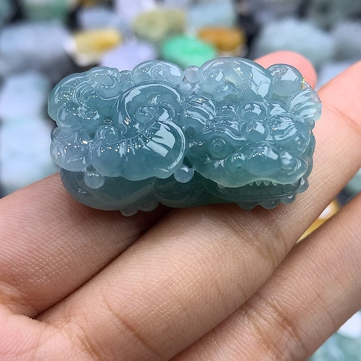 翡翠未镶嵌颈饰天然缅甸翡翠