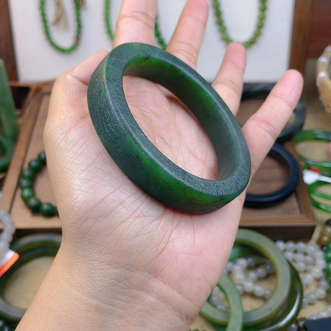 未镶嵌手镯和田玉57