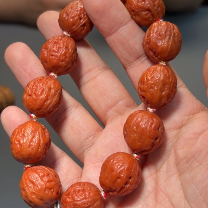 文玩核桃吊坠蜜枣7102