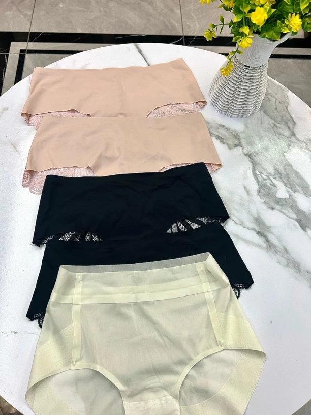 内裤3-4条装  不退换 直播间看款