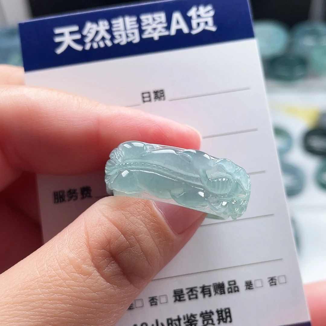 未镶嵌戒指翡翠l****g翡翠